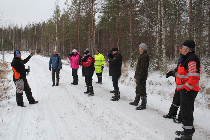Janne Raassina kertoo kosteikon toteutuksesta