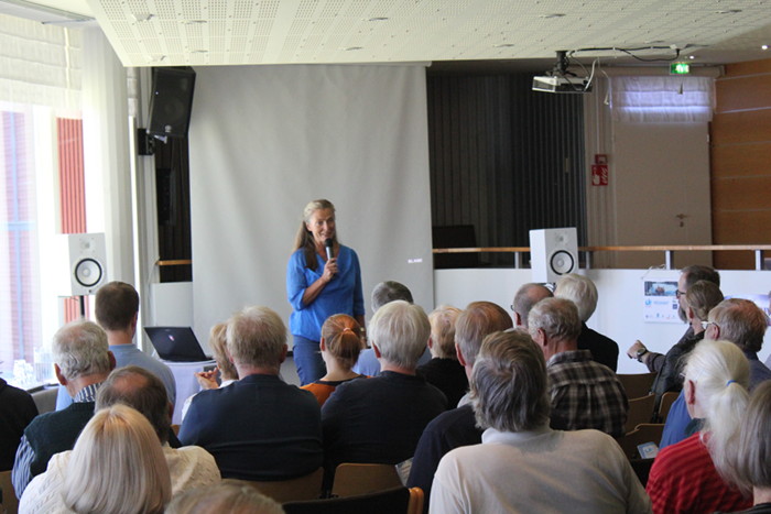 Heli Järvisen tervehdys seminaariyleisölle