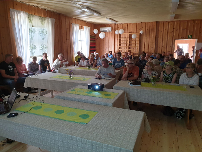 Seminaariyleisöä