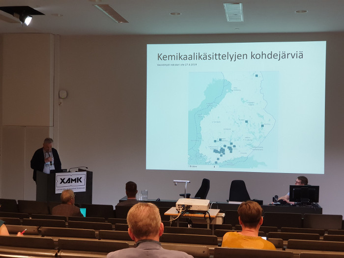 Esitys järvien kemikaalikäsittelystä
